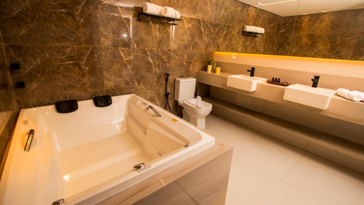 Paraiso Beach Hotel อากีราซ ภายนอก รูปภาพ